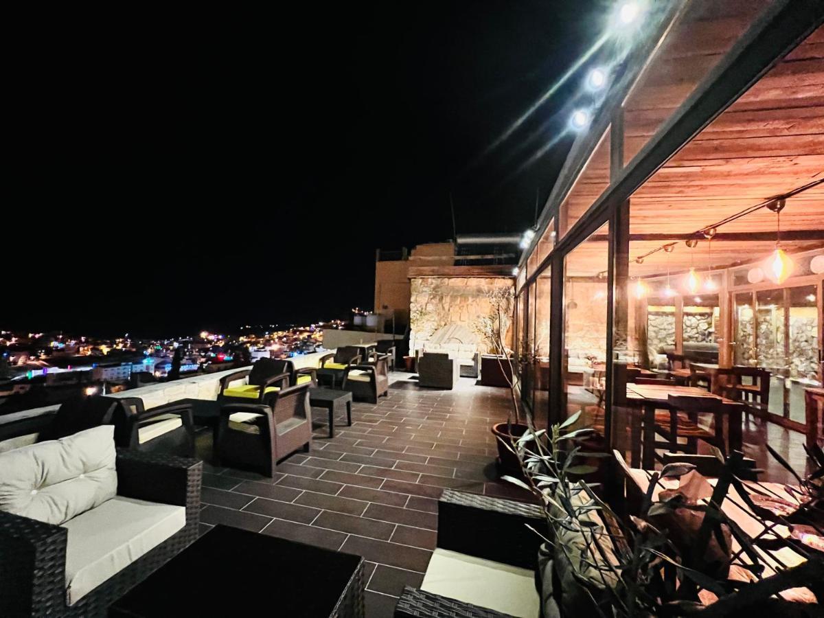 וואדי מוסא Ata Ali Hotel מראה חיצוני תמונה